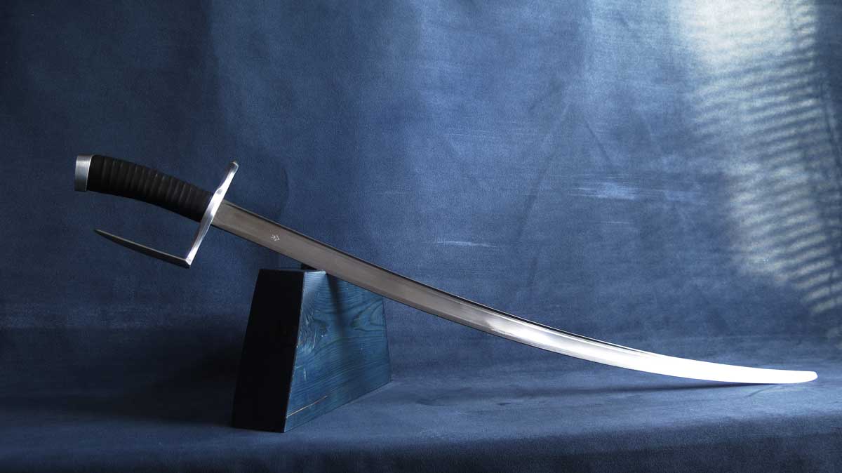 Black Sabre - Long grip - 14,5 cm